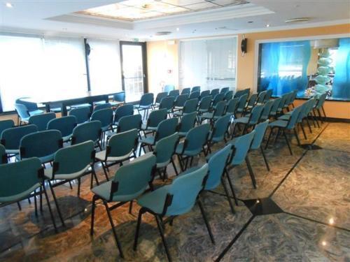 Hotel Valdaso Педазо Екстериор снимка
